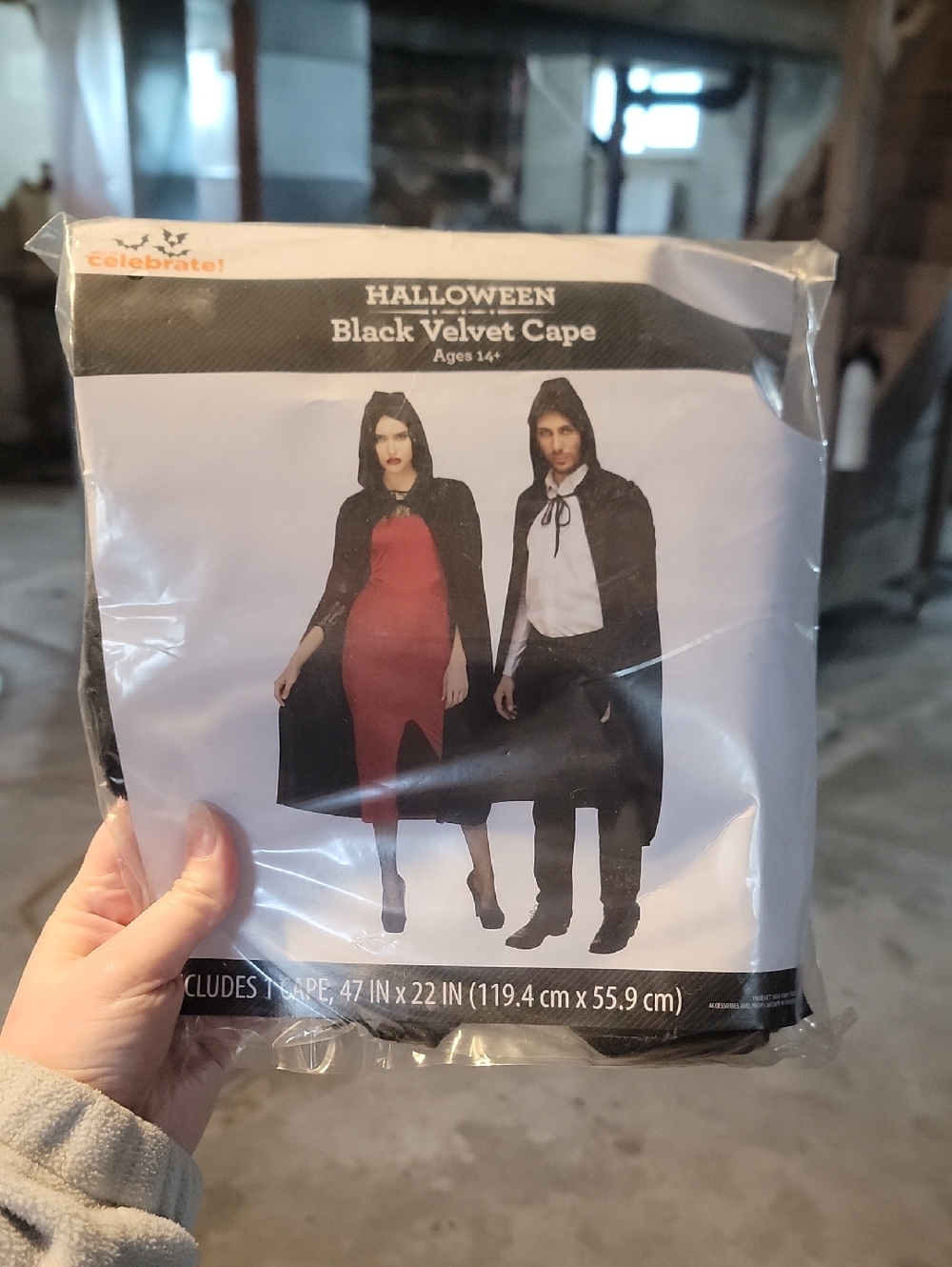 Black Velvet Halloween Cape - Classic Hooded Costume